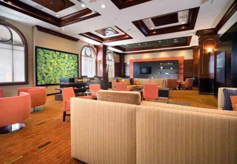 Courtyard By Marriott Norfolk Downtown Hotel Dalaman gambar